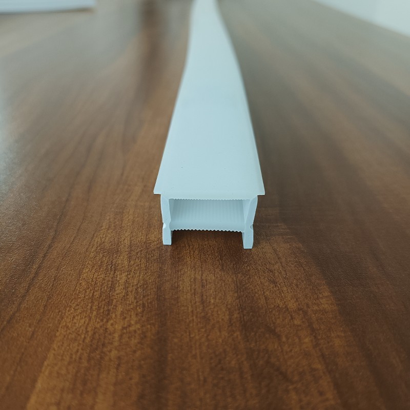 LED免穿硅胶套管灯带盖板灯明装