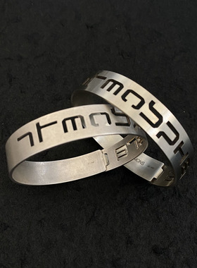 原创设计RAF银色镂空字母做旧雕刻手环ins简约个性百搭金属手镯潮