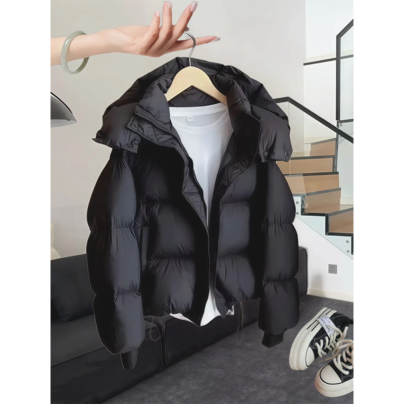 今年流行的爆款羽绒棉服