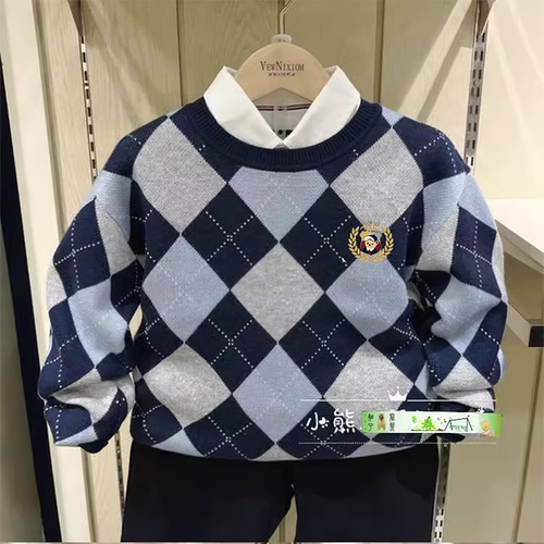 冬装新款小熊加厚品质毛衣