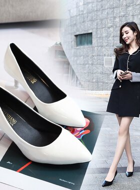 白色礼服高跟鞋女中跟3cm大码工作职业细跟浅口漆皮性感单鞋红底5