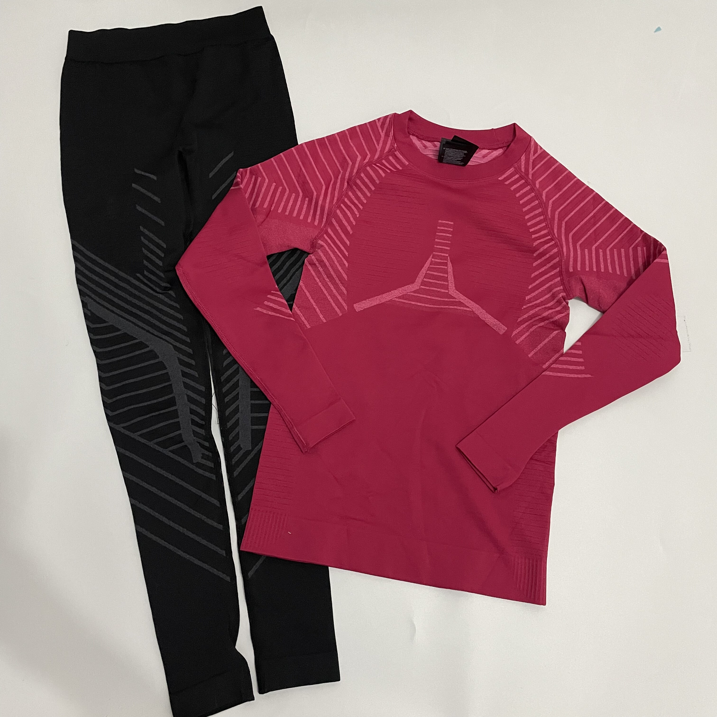 crivit女款排汗速干衣户外健身跑步运动紧身衣长袖滑雪套装混搭