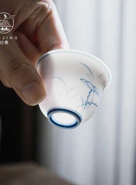 归景丨清荷丨手绘茶杯陶瓷品茗杯功夫茶客杯小容量家用釉下彩