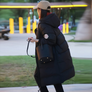 少女成人款 冬季新款 男女款黑色中长款大标连帽鹅绒羽绒服外套