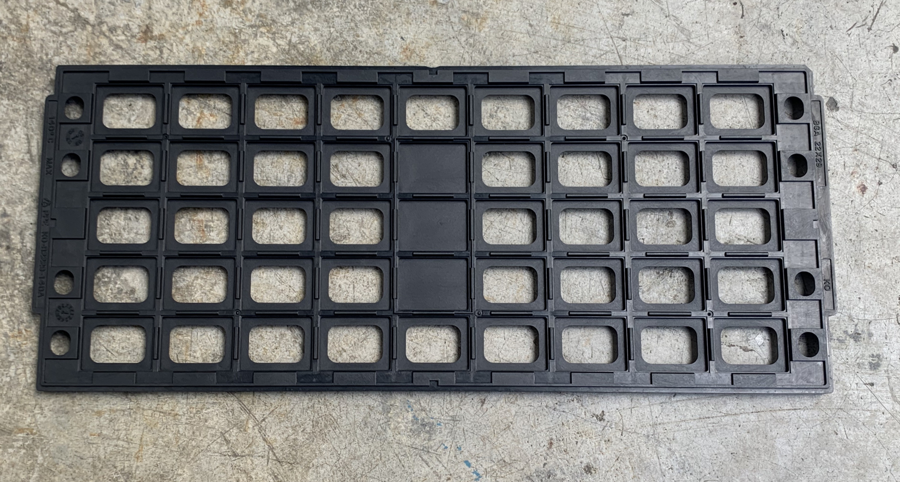 IC芯片托盘 BGA22*29 KO-B2229-140A 45格/盘 防静电耐高温托盘