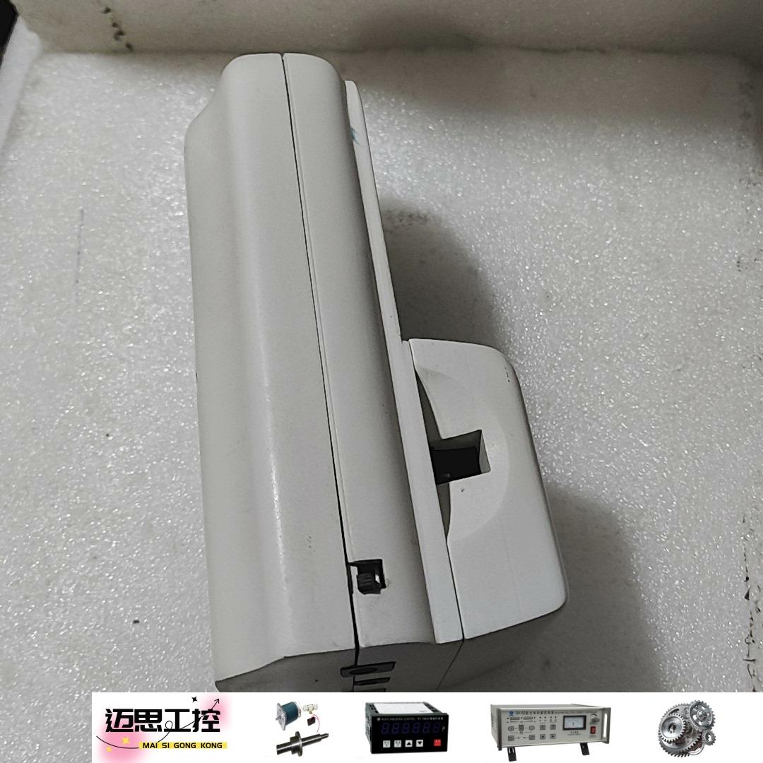 议价商品~hg-2型掌式酶标仪,实拍图.正常使用,电池盖丢了.所