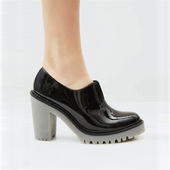 原盒 Cordelia女粗跟高跟防水台漆皮马丁鞋 单鞋