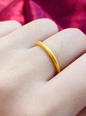 女原创设计奥特莱斯捡漏