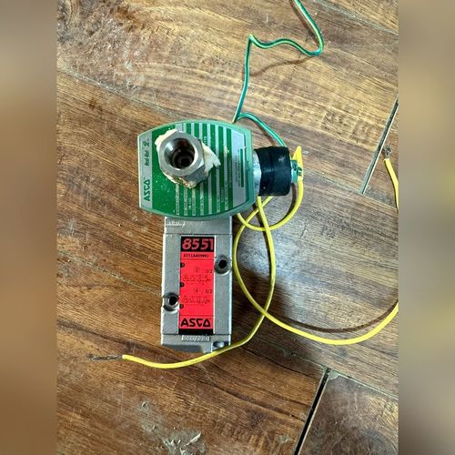 美国阿斯卡ASCO防爆电磁阀8551成色新如图实拍低价转 议价