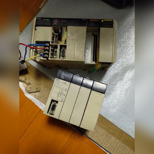 PLC两组cqm1h-cpu51和cpu21还有电源 议价