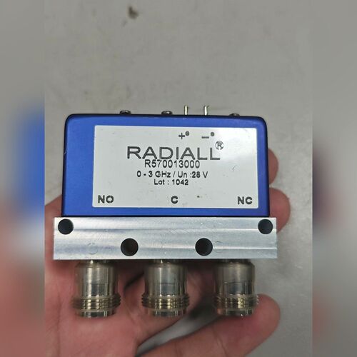 RADIALL R570013000 0-3GHz 28V 议价
