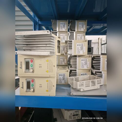 S1系列变频器VFD004S43A 议价
