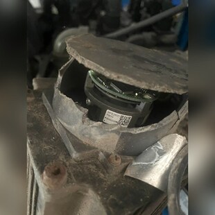 日本编码器MFE2500P8NV成色 议价