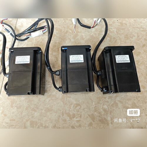 安川机器人电机SGMPH-04A2A-YR22功能正 议价