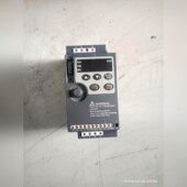 2成色如图功 众辰变频器1.5KWNZ100 1R5G 议价