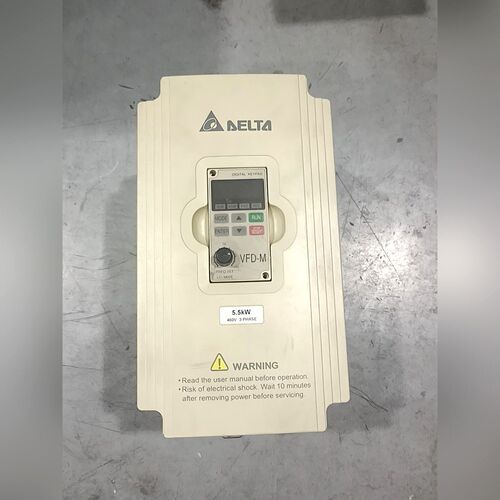 变频器VFD055M23A 测试包好5.5KW 230V 议价