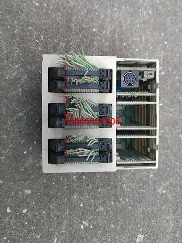三菱plc,fx2n-96mt.包好用,要者联系电池扔了,要