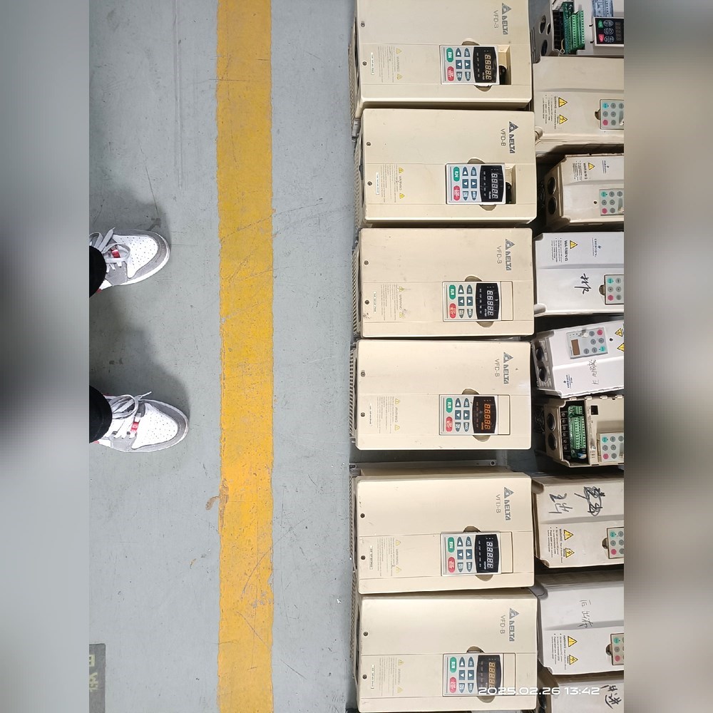 变频器VFD075B43A 原装 议价