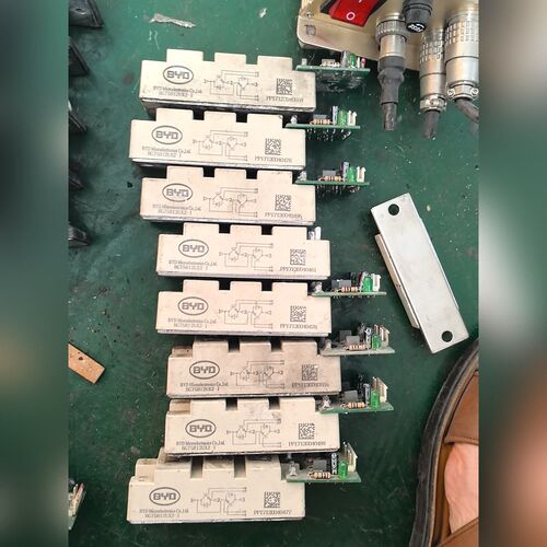BYD比亚迪 BG75B12UX2-1 原装模块 议价