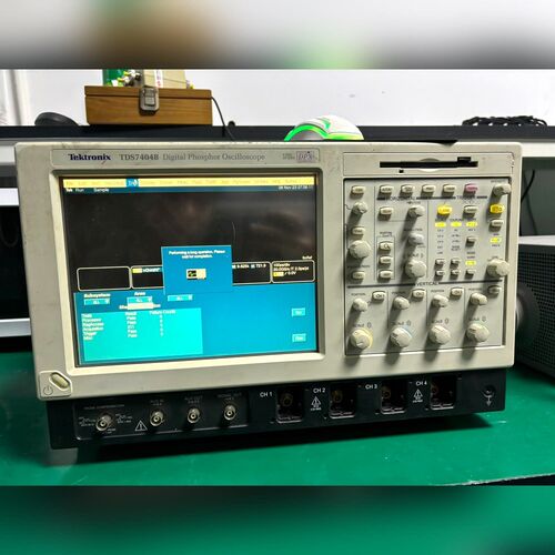 工厂货泰克TDS7404B示波器自检ACQ报错没拆修过 议价