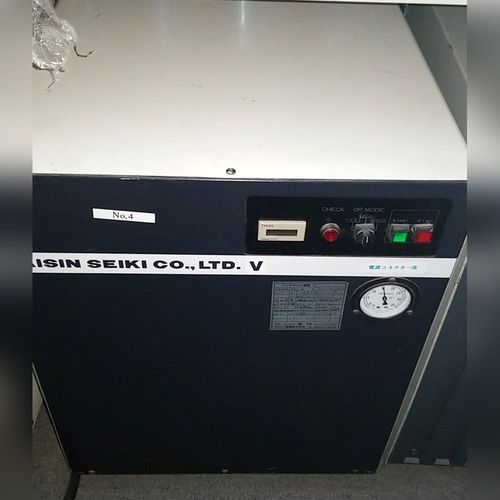 Aisin 氦气压缩机 TAC401L 3相208V 议价