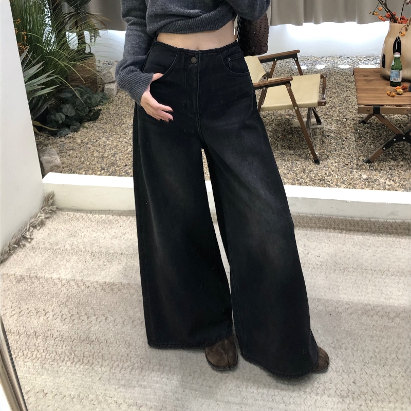 2025年秋冬美式深蓝色高腰宽松阔腿牛仔裤女复古显瘦绒里直筒裤子