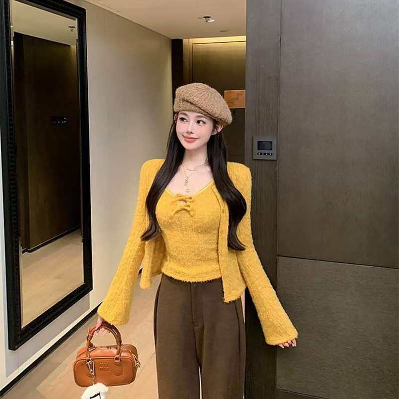 实体档口韩系穿搭2025秋季新款温柔风软糯针织开衫吊带背心两件套