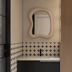 不规则奶油风智能浴室镜家居设计师挂镜民宿定制北欧异形化妆镜子