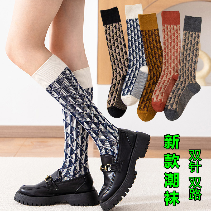 高筒复古纯棉袜子女秋季韩版及膝小腿时尚网红菱格女式棉线袜子潮