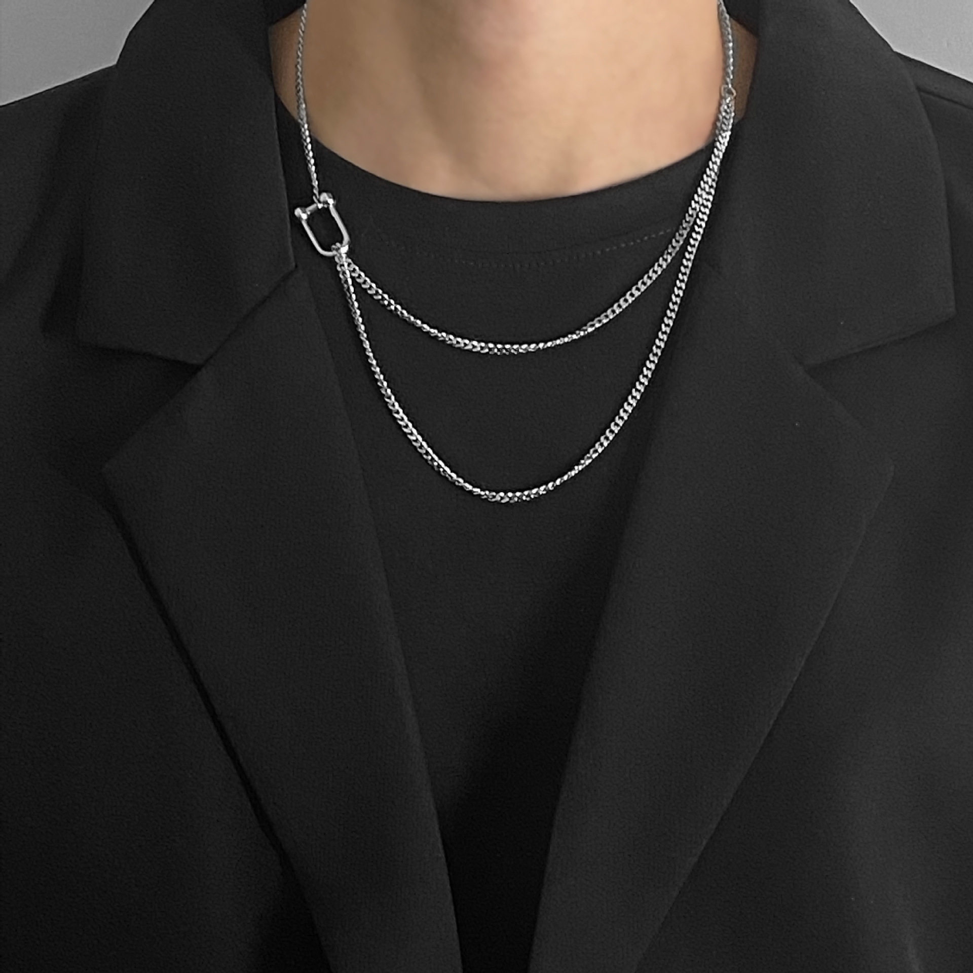 钛钢不掉色男款项链ins小众轻奢几何交叉简约时尚百搭网红锁骨链