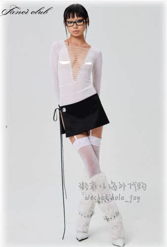 fanciclub系带V领长袖上衣