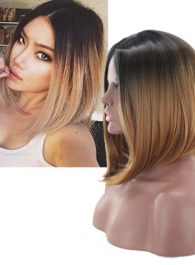 Women's Fashion Center-parted Bobo Shoulder-length And Clavi