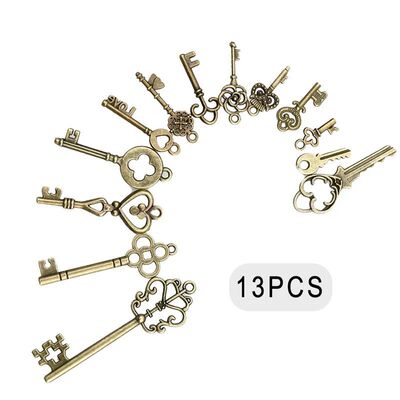 13pcs Vintage Skeleton Keys Antique Bronze Keys Retro Pendan