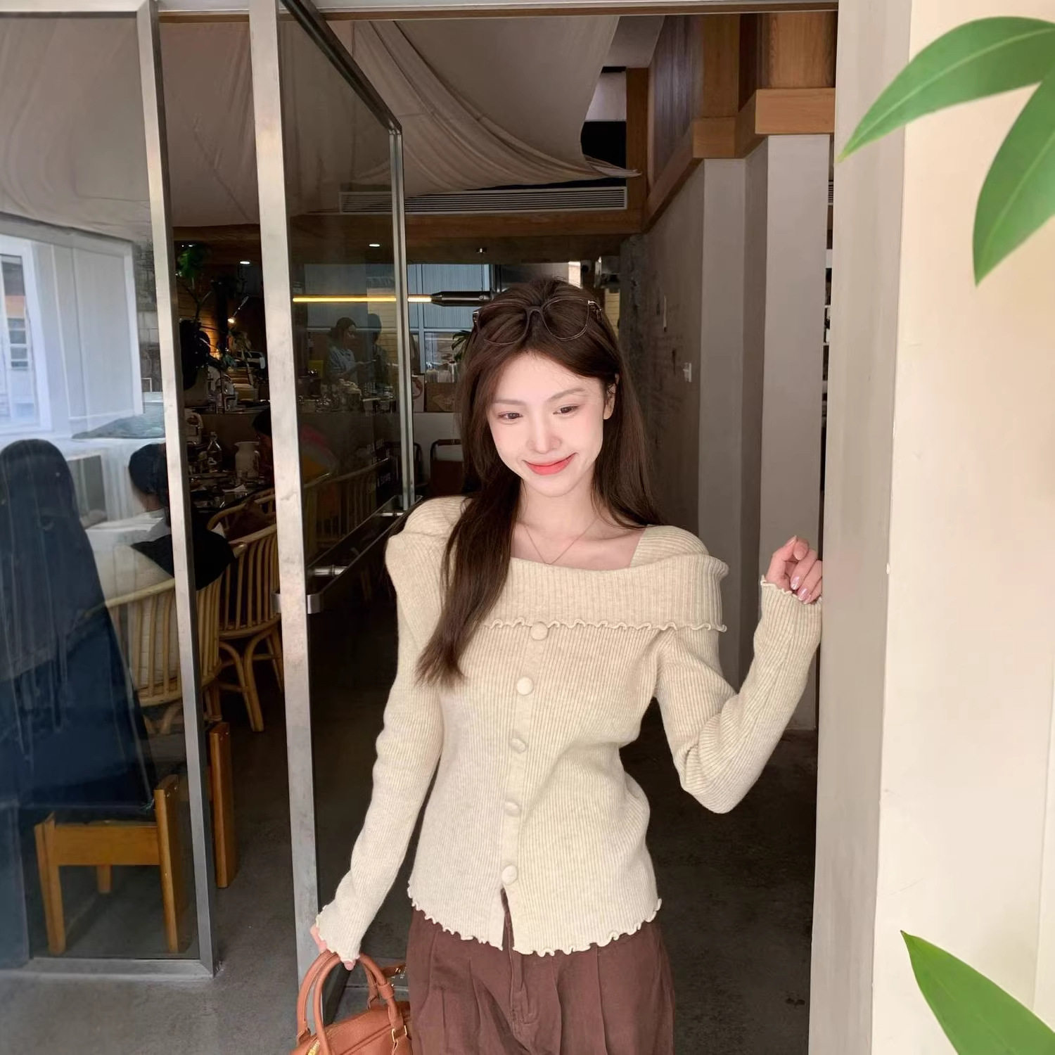 甜美一字领修身显瘦针织