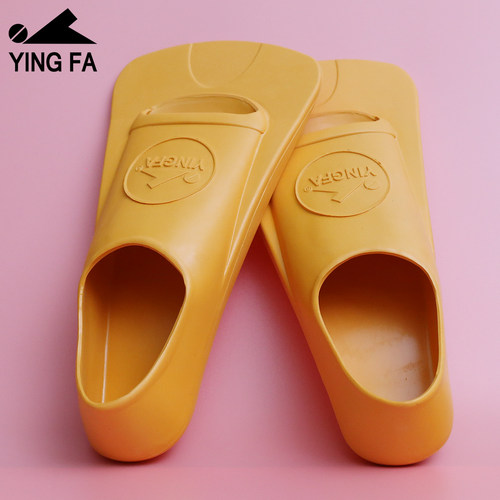 英发游泳训练浮潜橡胶专业脚蹼