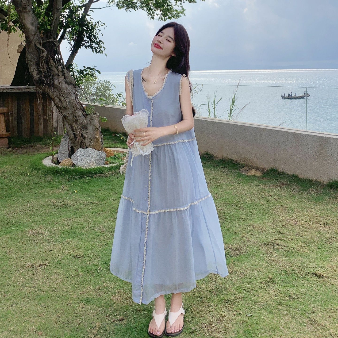 法式夏无袖显瘦蛋糕连衣裙