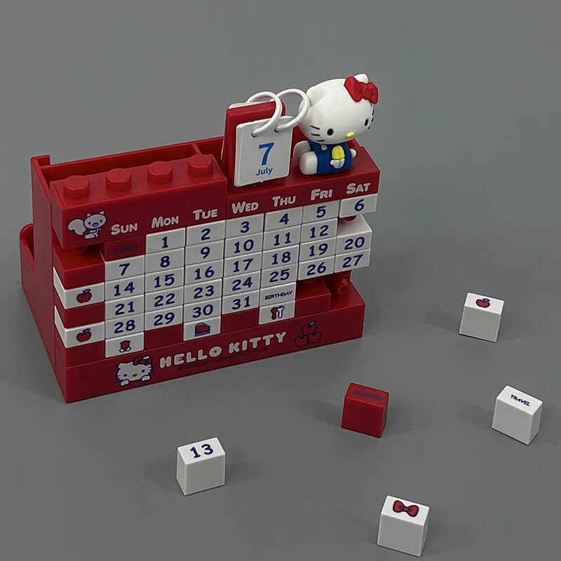 HelloKitty凯蒂猫积木万年历卡通公仔台历日历可爱摆件生日礼物