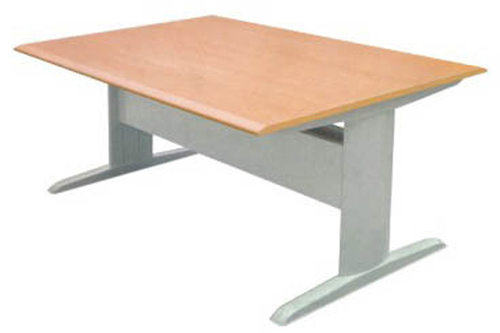 产品坚固耐用，桌面采用高密度板，防火板贴面，钢材采用上海宝钢全新钢材。钢管表面经过除油、除锈、磷化、静电喷塑、高温固化而成。5-8年不掉漆不生锈。质量百分百保证。是非常值得信赖的厂家，质量也是百分百保证的。详情咨询：18179516872.