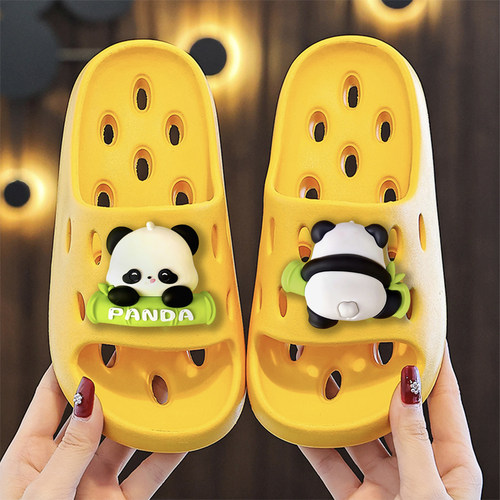 儿童防滑洗澡浴室拖鞋男女童夏季防滑镂空漏水居家不臭脚软底凉拖