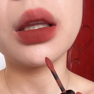 黄皮本命显白橘棕色~木柯诗唇泥v32红茶栗棕色枫叶红棕色秋冬口红