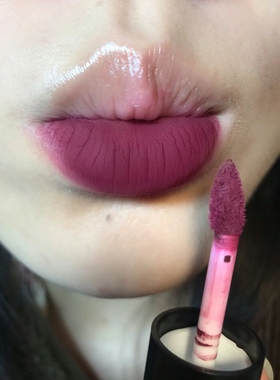 辣妹口紫！hyntoor黑兔唇泥b06暗黑系葡萄紫色口红欧美风浆果色