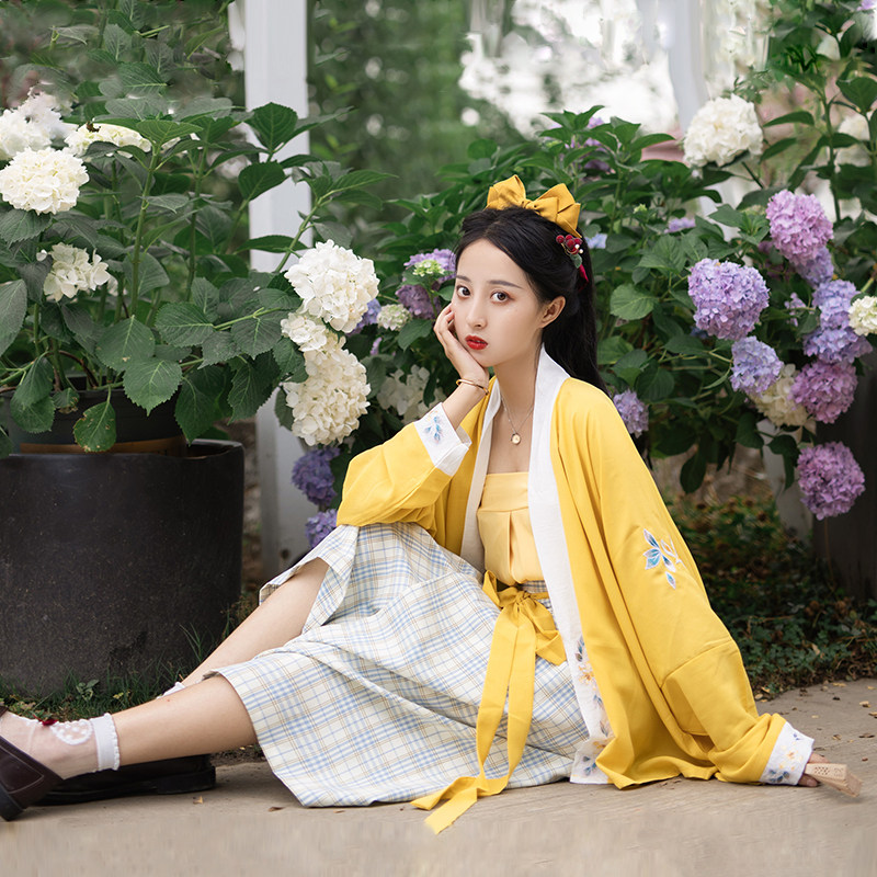 亮恰原创【栀夏】宋制汉服飞机袖旋裙日常褙子短衫夏刺绣三件套装