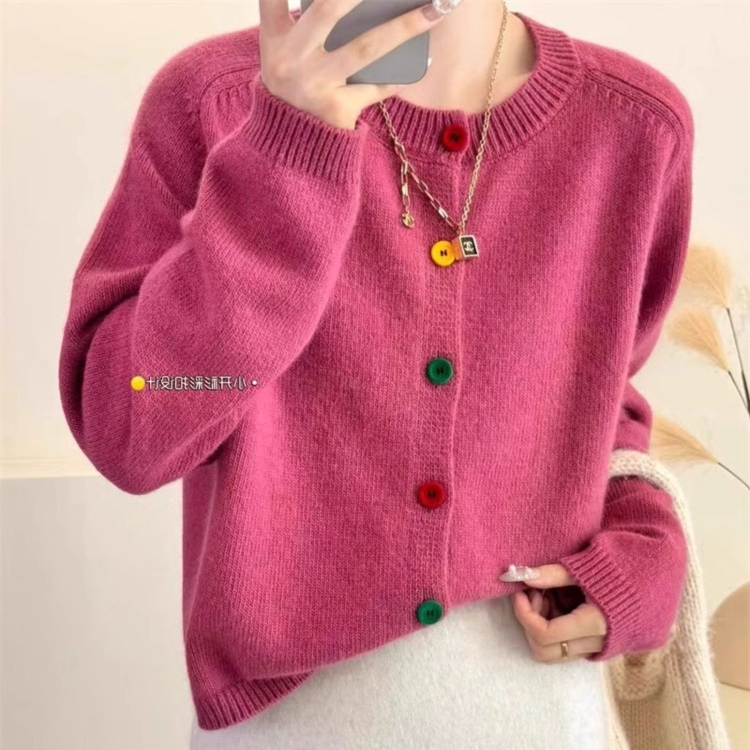 宽松圆领软糯玫红色毛衣针织开衫