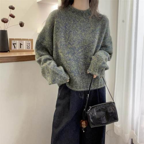 秋冬氛围感慵懒宽松软糯针织毛衣