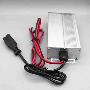 60v变12v转换器三轮车摆摊逆变器48v72v转DC12V35A地摊灯箱降压器