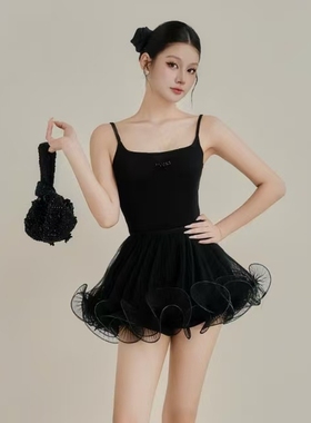 越在线越南小众colin清新甜美可爱少女风花苞蓬蓬裙半裙