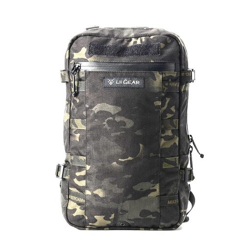 官方户外大力马轻量化双肩背包