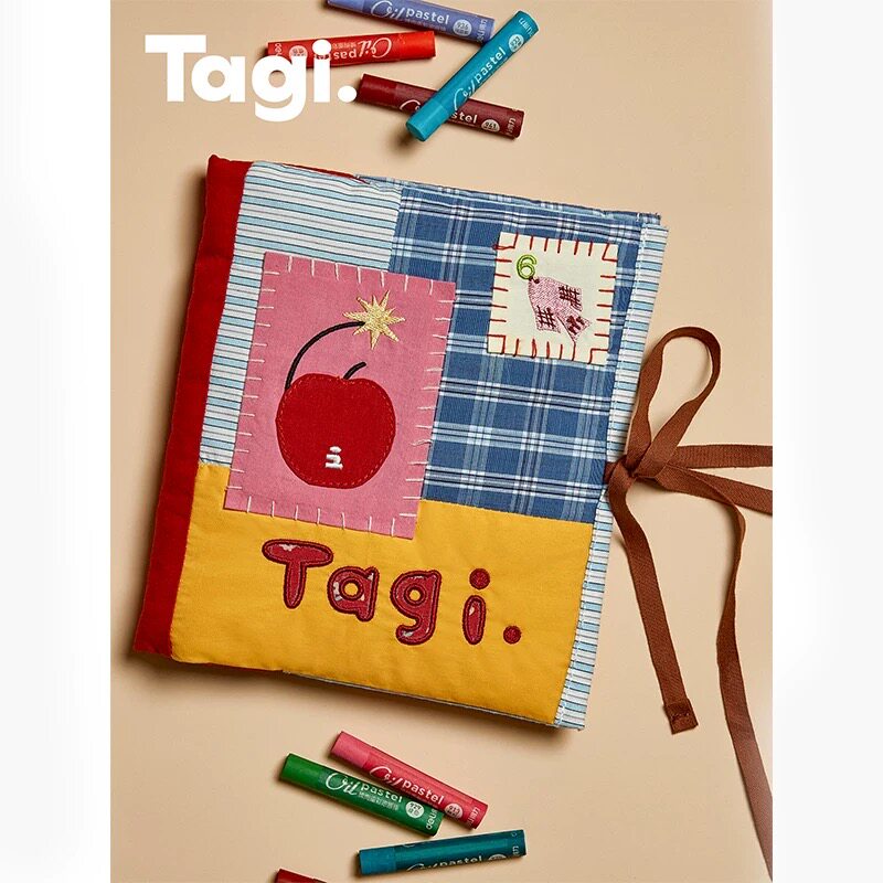 Tagi.《66go》6周年限定相簿拼布贴艺刺绣纪念活页拍立得收纳相册