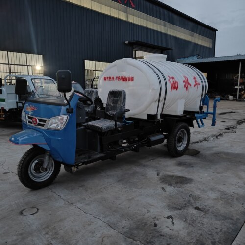 柴油三轮雾炮洒水车厂区雾炮机消防车绿化小型冲洗车工地用养殖场