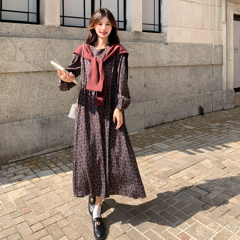 2025秋季长袖碎花连衣裙披肩套装#8506-P125-K188,女装连衣裙,2C111